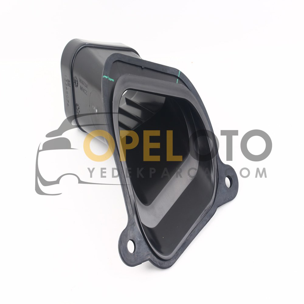 Chevrolet Cruze Hava Filtre Kutu Alt Borusu GM