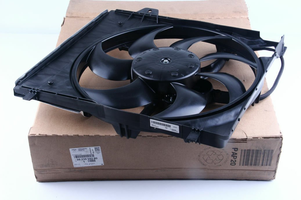 Opel Corsa F 1.2 Benzinli Su Fan Motoru Komple Orjinal (9823959280)