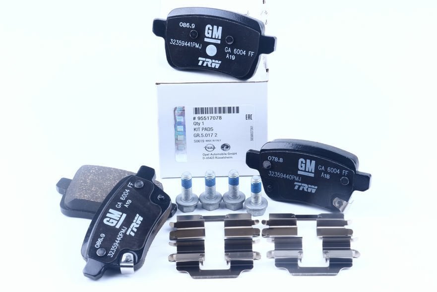 Opel Corsa E Arka Fren Disk Balatası Orjinal (95517078)