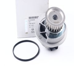 Opel Vectra C Z16XE Devirdaim Su Pompası GM