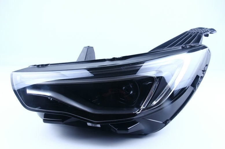 Opel Grandland X Ön Sol Far Ledli Orjinal (YP00126280)