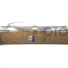 Opel Astra H Ön Panjur kromu GM