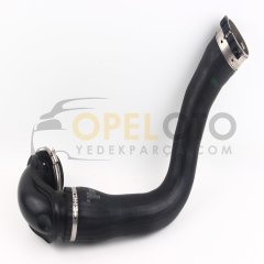 Opel İnsignia 2.0 Dizel Turbo Çıkış Hortumu Sol GM