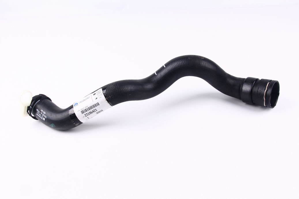 Opel İnsignia A16XHT 170hp Benzinli Radyatör Giriş Borusu Orjinal (23186421)