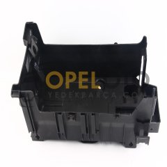 Opel İnsignia B16DTH-B16DTJ Akü Alt Braketi GM