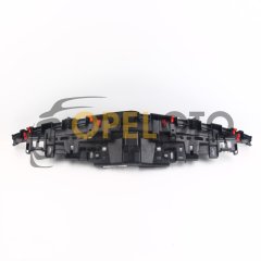 Opel İnsignia Ön Tampon Orta Destek Braketi GM